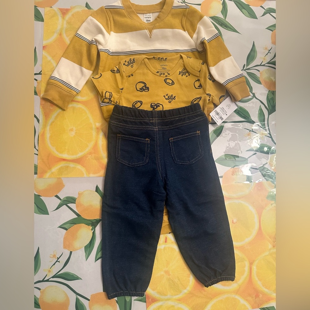 Carters Baby Set - Picture 2 of 6